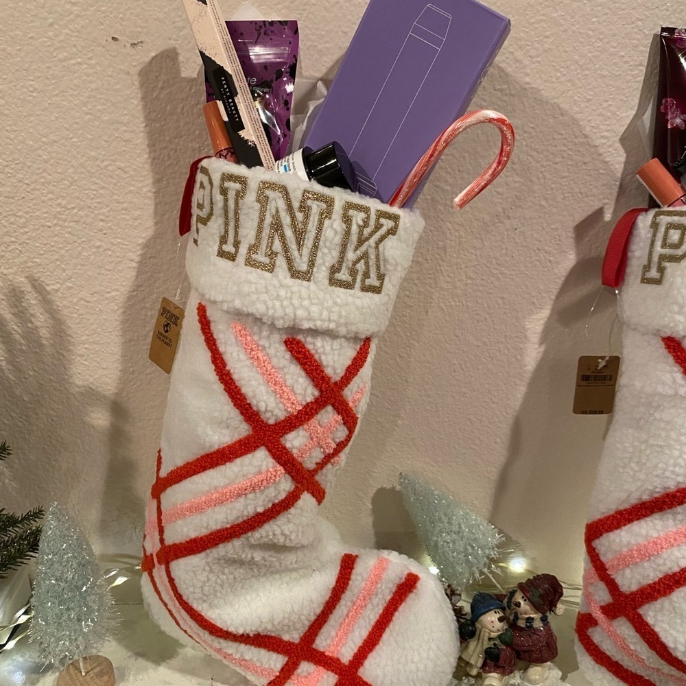 NWT CHRISTMAS MYSTERY STOCKING - Picture 6 of 8